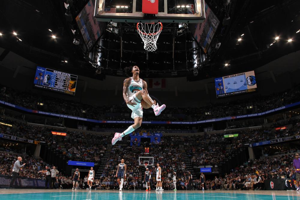 人瞩目的位 人瞩目的位